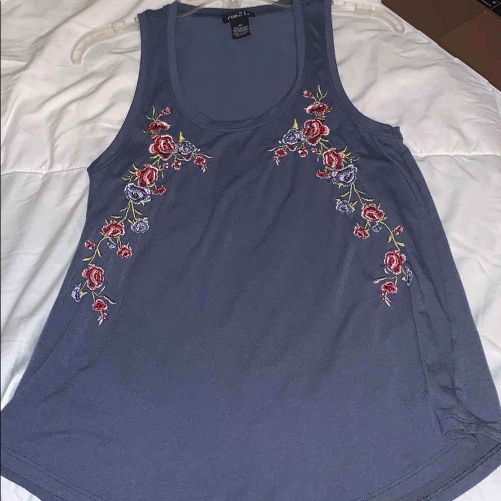 Blue super soft tank top with flowers extra small